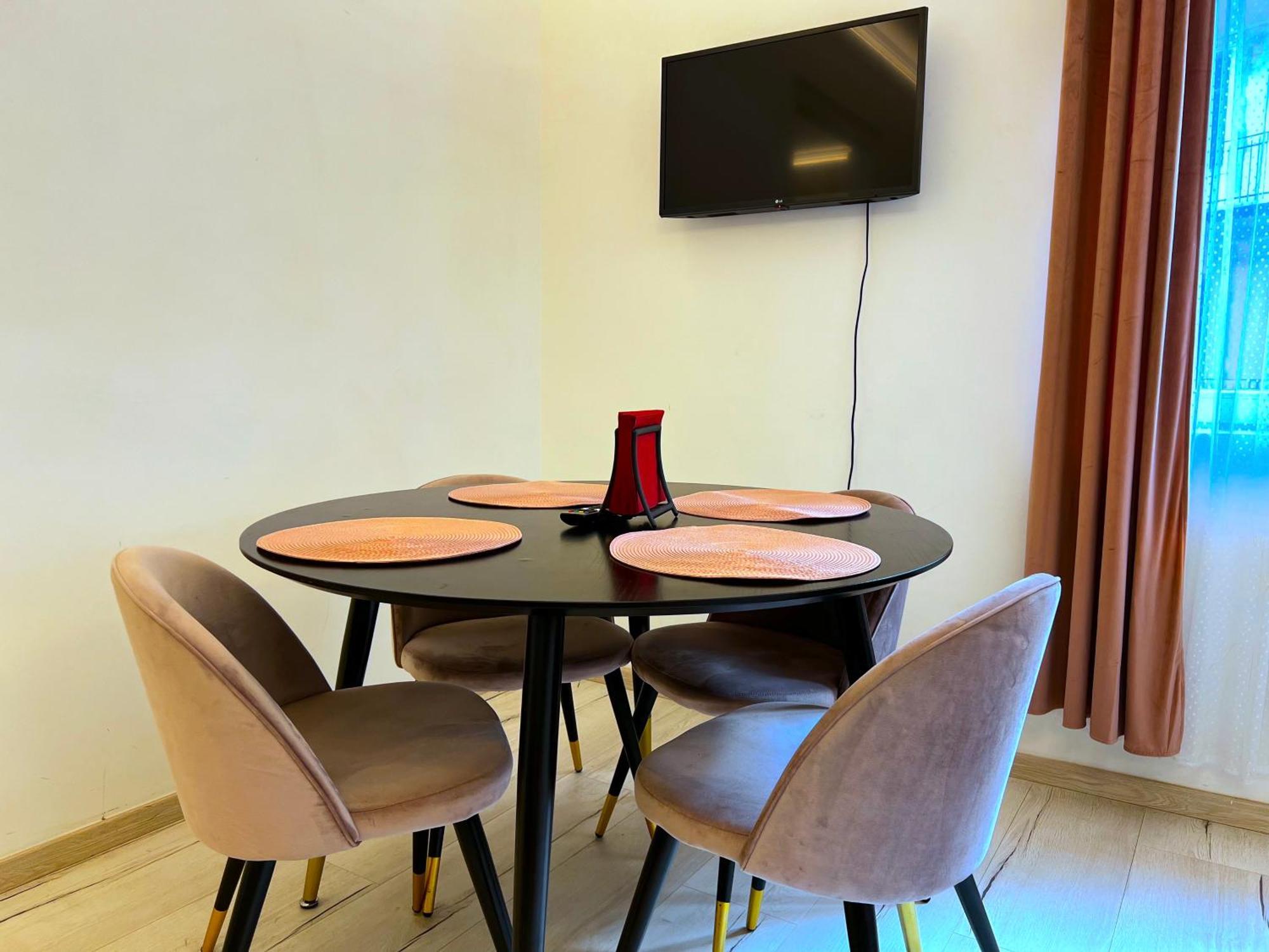 N24 Apartments By Small Home 부다페스트 외부 사진