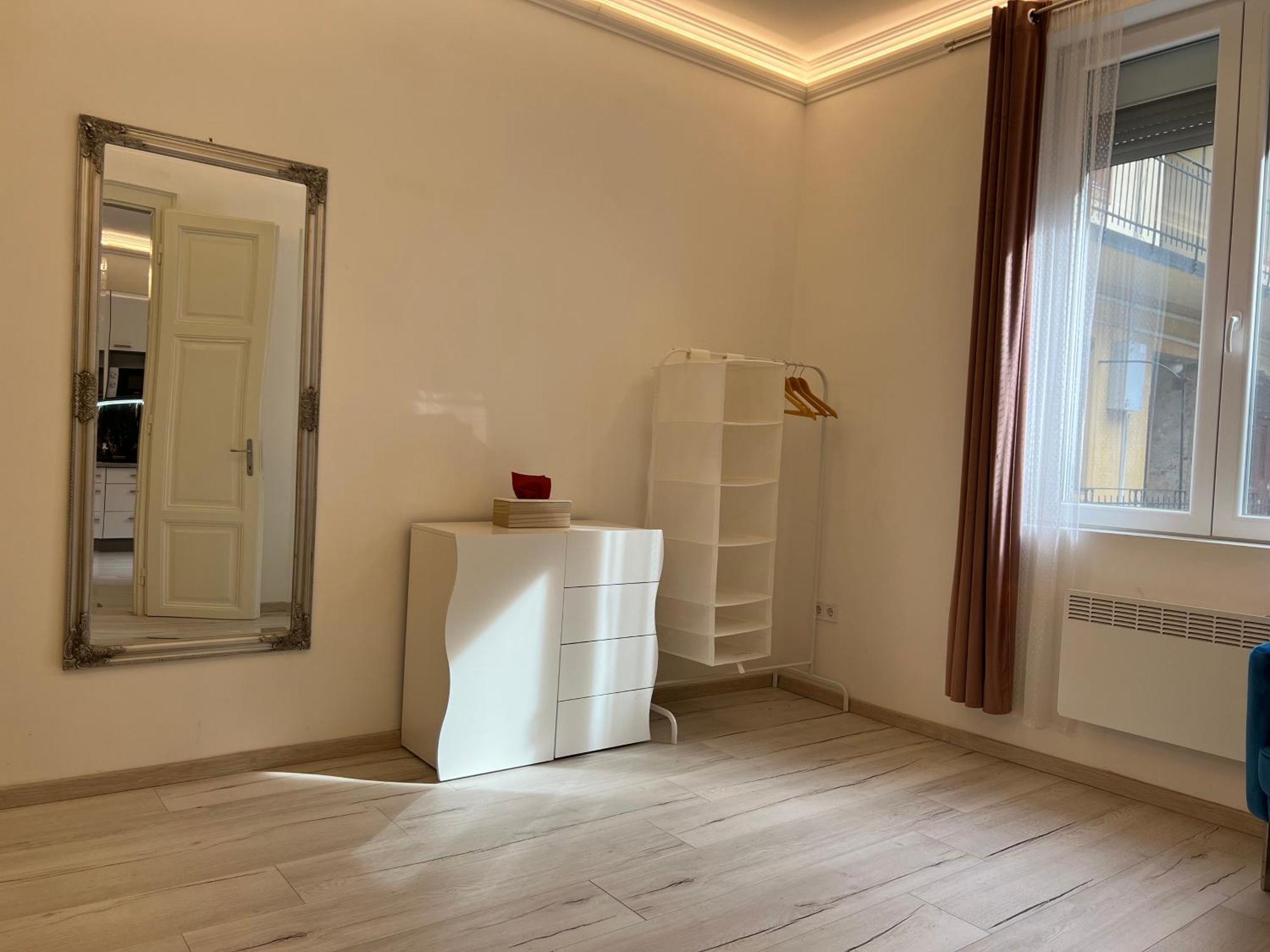 N24 Apartments By Small Home 부다페스트 외부 사진