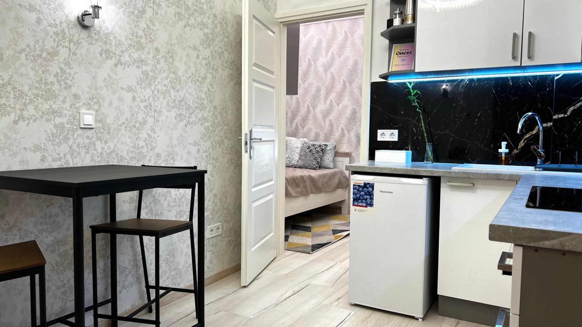 N24 Apartments By Small Home 부다페스트 외부 사진
